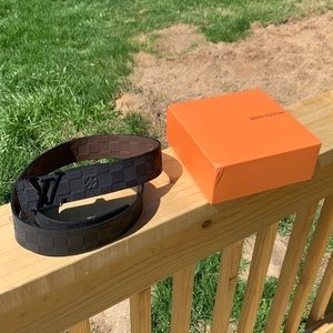 Louis Vuitton Reversible Belt (Used)